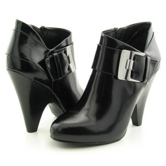 Vince Camuto Shoes - Vince Camuto Yonkers Ankle Boots